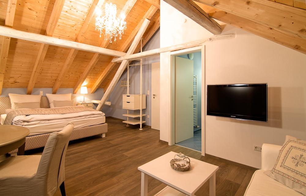 Hinterconti Bed & Breakfast Bretzenheim ภายนอก รูปภาพ